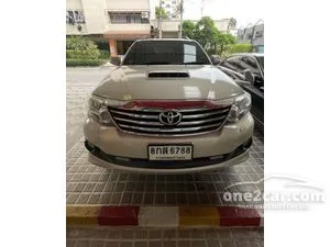 2013 Toyota FORTUNER 3.0 V SUV