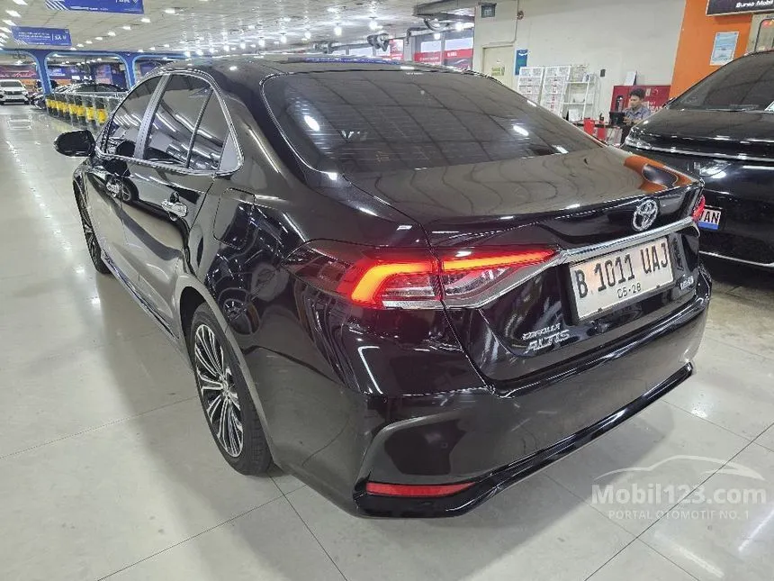 2023 Toyota Corolla Altis V Sedan