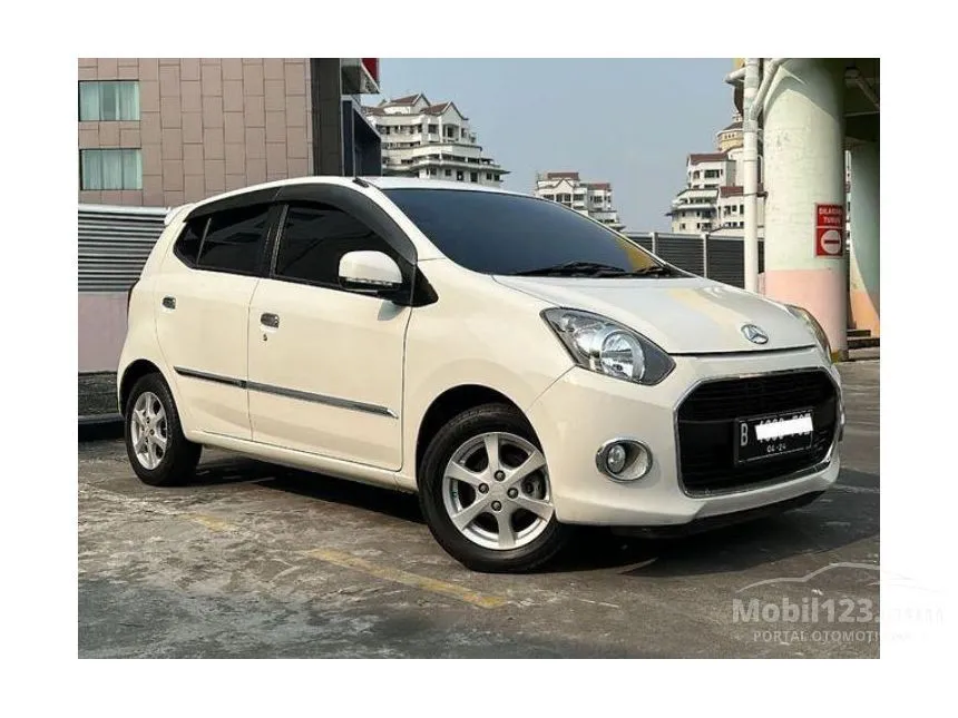 Jual Mobil Daihatsu Ayla 2014 X 1.0 di DKI Jakarta Automatic Hatchback Putih Rp 82.000.000