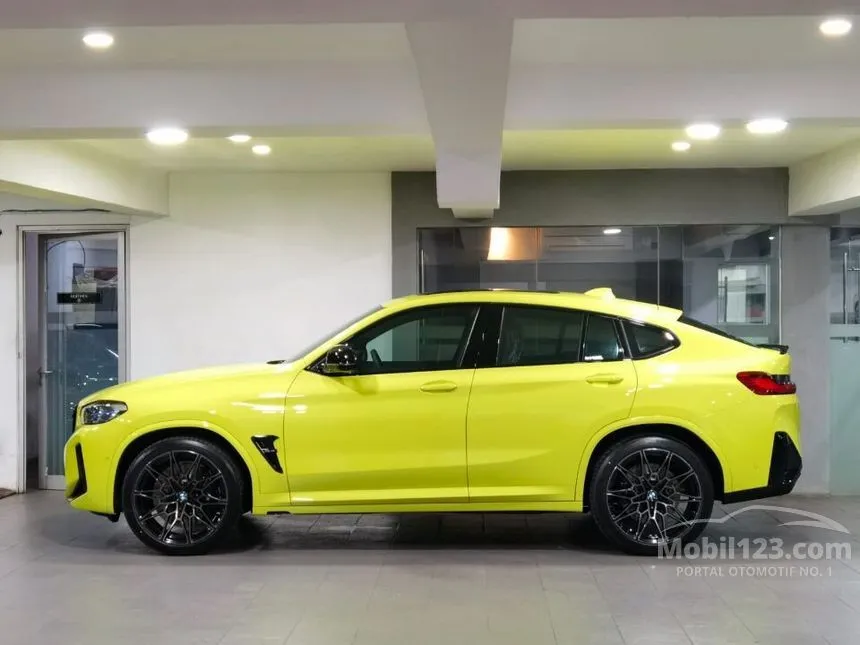 Jual Mobil BMW X4 2023 M Competition 3.0 di DKI Jakarta Automatic SUV Kuning Rp 2.727.000.000