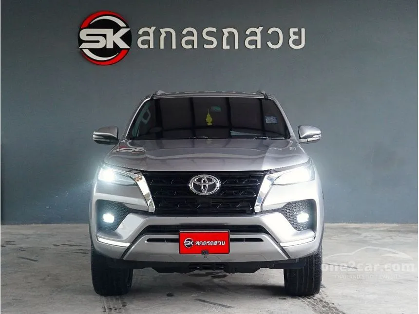 2020 Toyota FORTUNER V SUV
