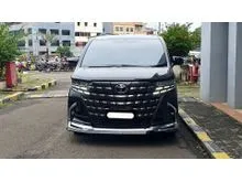 2024 Toyota Alphard 2.5 HEV Modelista MPV hitam km 10 ribuan