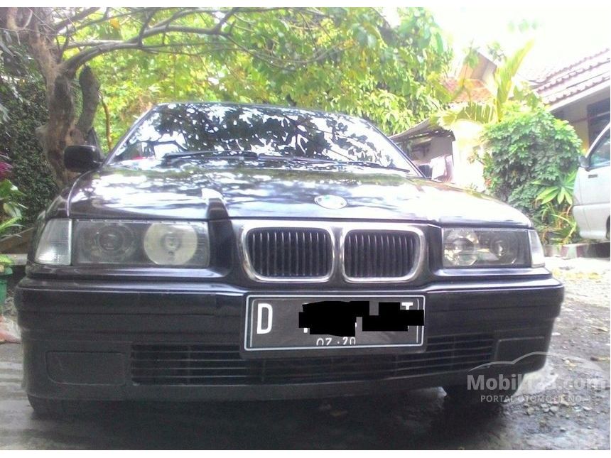 1997 BMW 323i E36 2.5 Manual Sedan