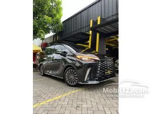 2024 Lexus LM 350h 2.5 7 Seater MPV