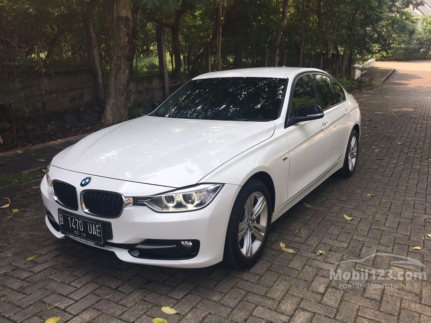 Harga Bmw 320i Sport 2013