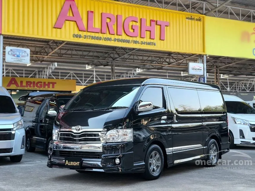 2018 Toyota VENTURY V Van