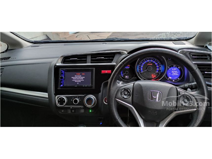 2015 Honda Jazz RS Limited Edition Hatchback