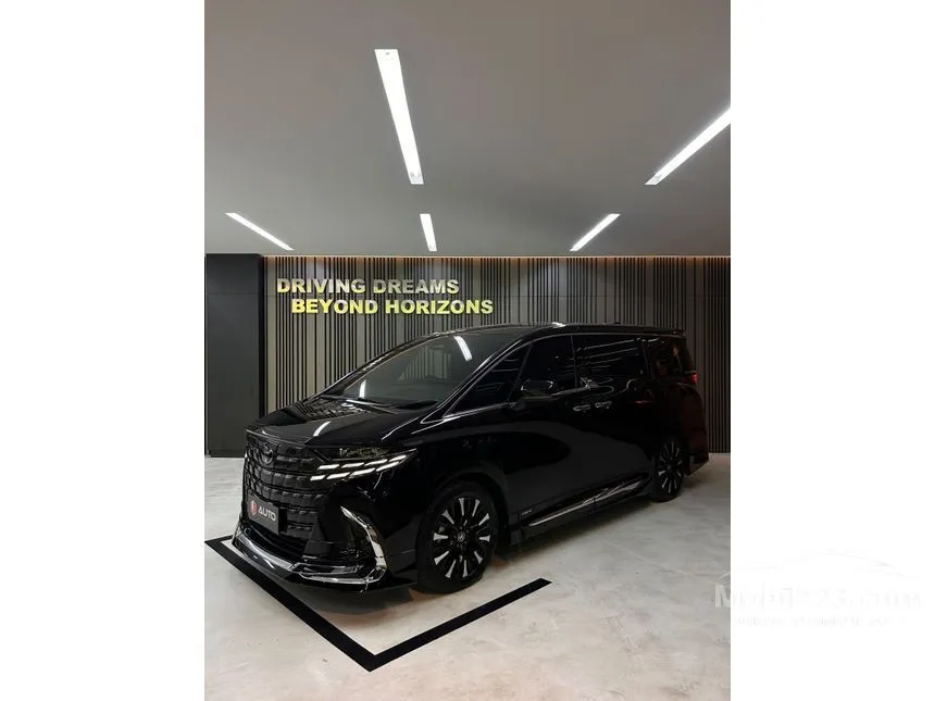 2024 Toyota Alphard HEV Modelista MPV