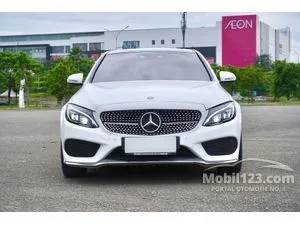2017 Mercedes-Benz C300 2.0 AMG Line CKD Sedan