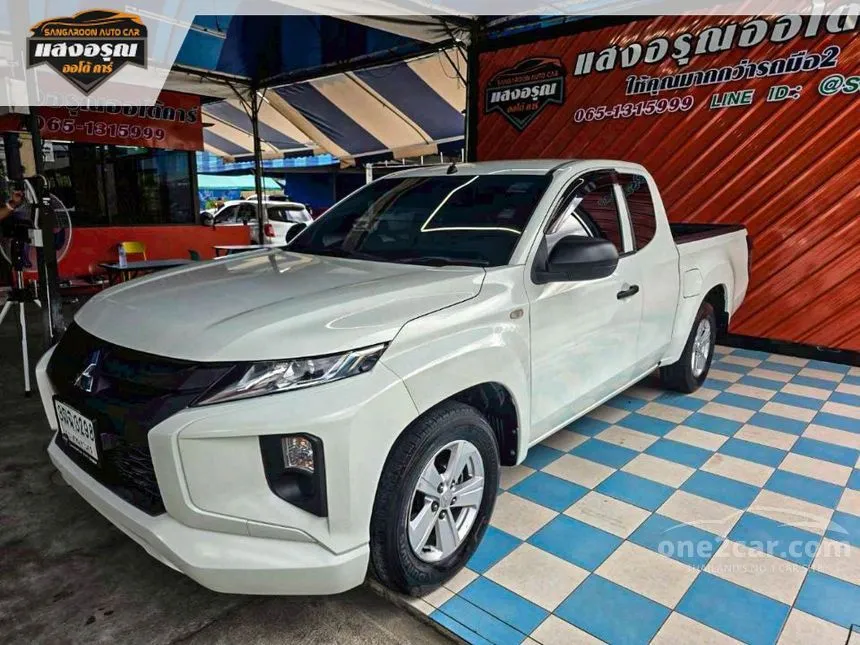 2021 Mitsubishi TRITON GL Mega Cab Pickup