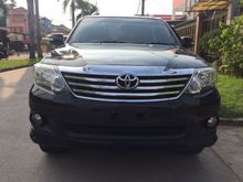 Toyota Fortuner 2.5 G Diesel 2012 Hitam AT