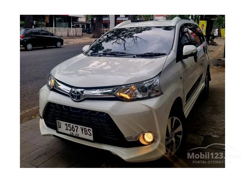 Jual Mobil Toyota Avanza 2018 Veloz 1.5 di Jawa Barat Manual MPV Putih Rp 179.000.000