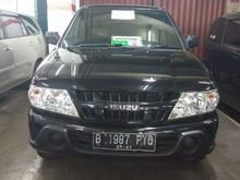 Isuzu Panther 2.5 LM diesel manual 2016 siap pakai