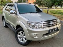 2011 Toyota Fortuner 2.5 G SUV