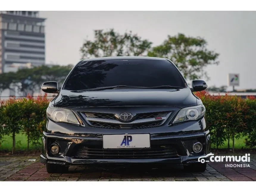 2010 Toyota Corolla Altis V Sedan