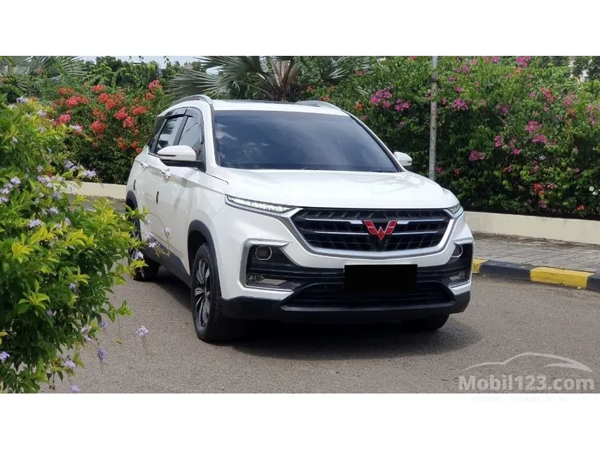 Jual Mobil Wuling Almaz 2019 LT Lux Exclusive 1.5 di Banten Automatic Wagon Putih Rp 179.000.000