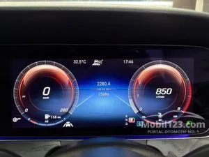2022 Mercedes-Benz E300 2.0 AMG Line Sedan