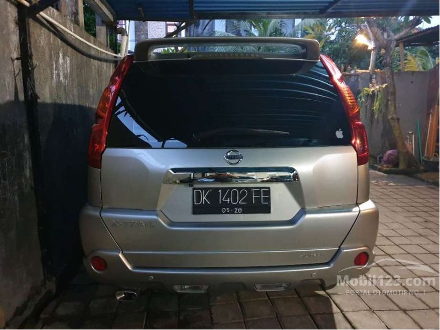 Jual Mobil  Nissan  X Trail  2010 T31 2 0 di Bali Automatic 