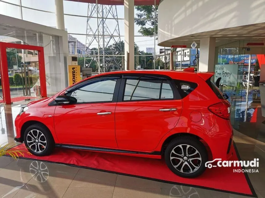 2024 Daihatsu Sirion R Hatchback