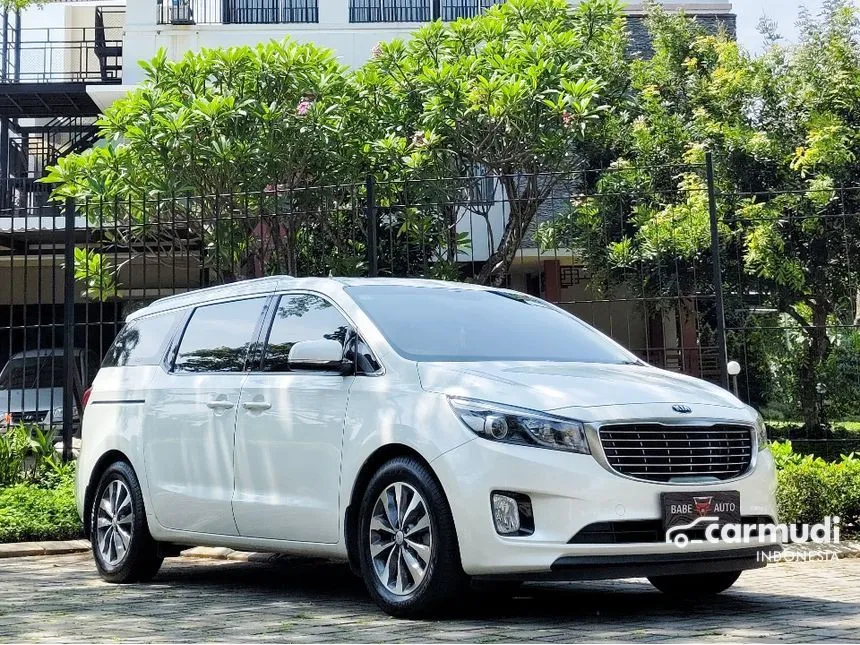 2018 KIA Grand Sedona Ultimate MPV