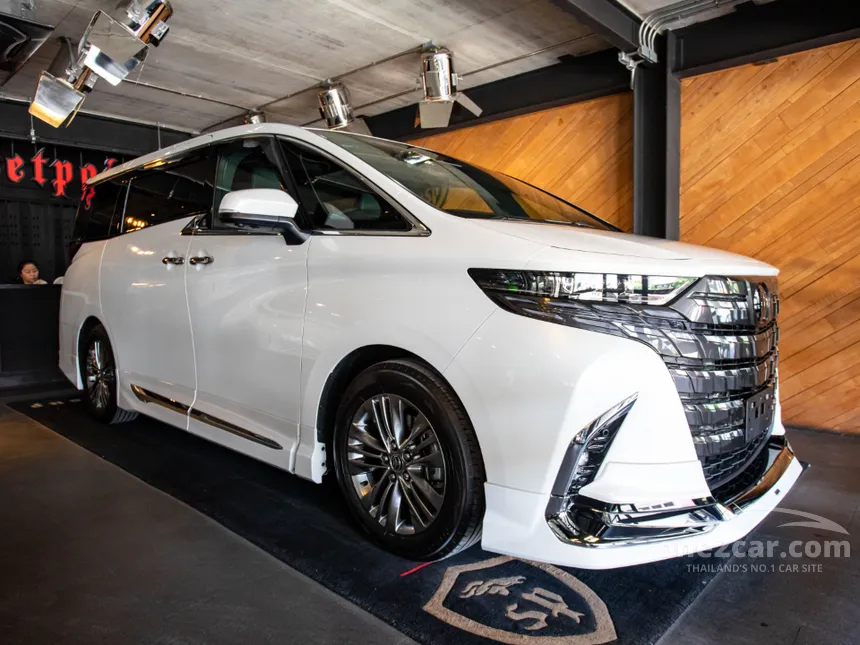 2026 Toyota ALPHARD Z Van