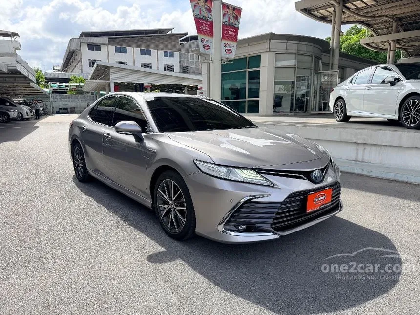 2023 Toyota CAMRY HEV Premium Sedan