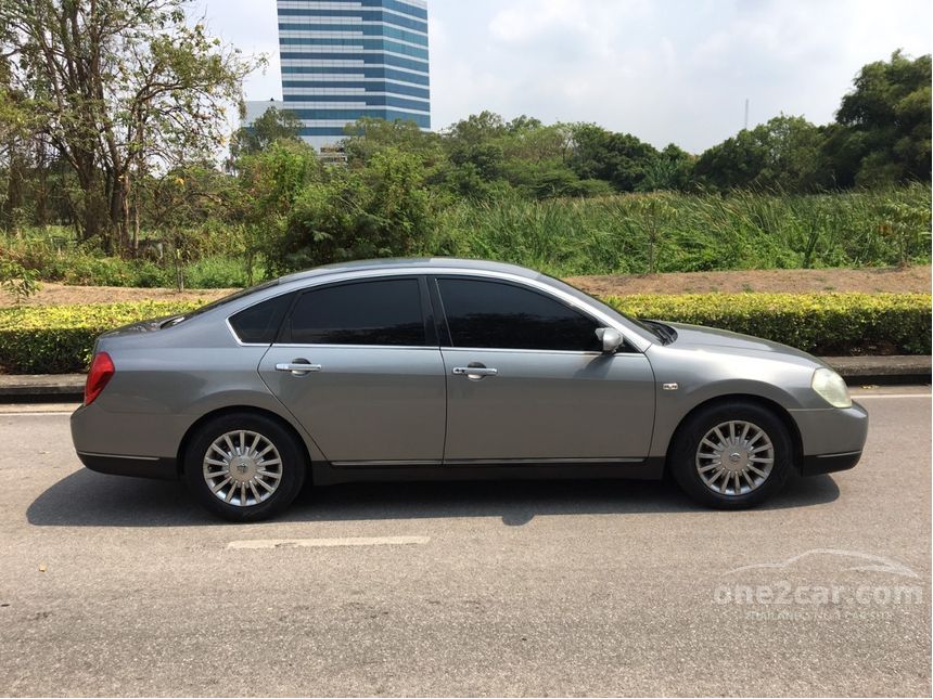 Nissan teana 2004