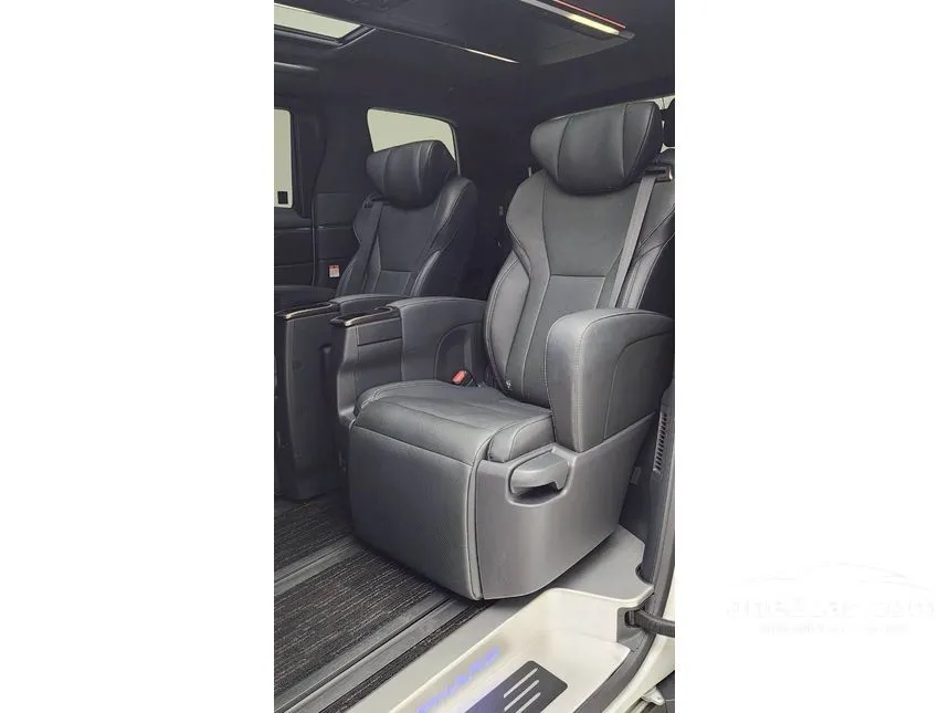 2024 Toyota ALPHARD Z Van