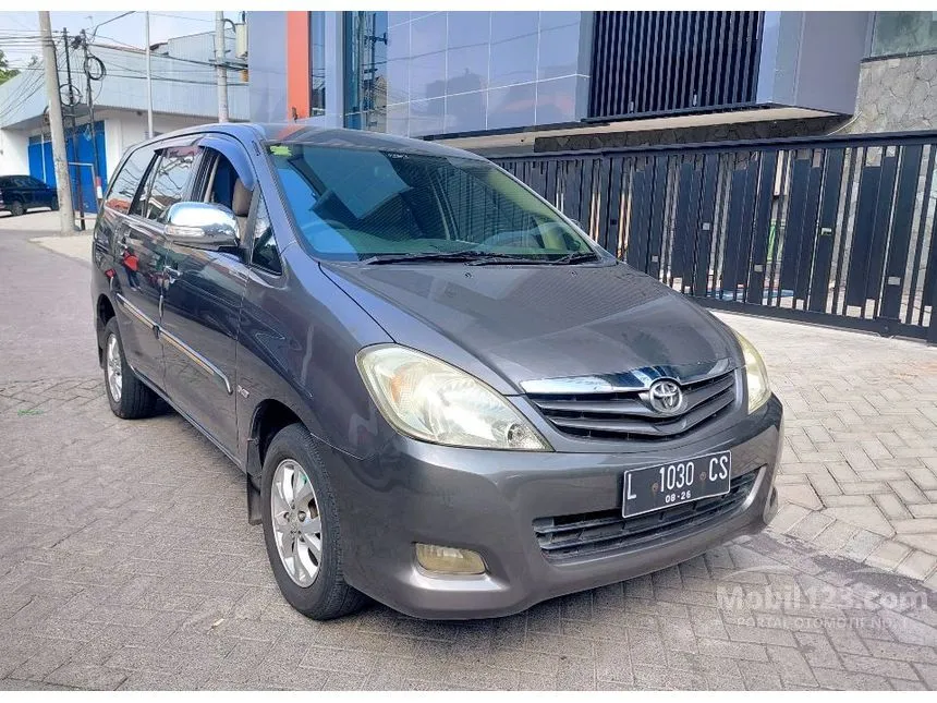 2011 Toyota Kijang Innova G MPV