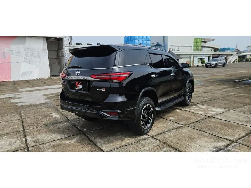 2022 Toyota Fortuner GR Sport 4X2 SUV