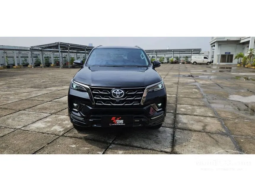 2022 Toyota Fortuner GR Sport 4X2 SUV