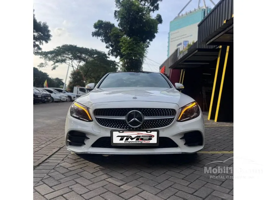 2021 Mercedes-Benz C300 AMG Line Sedan