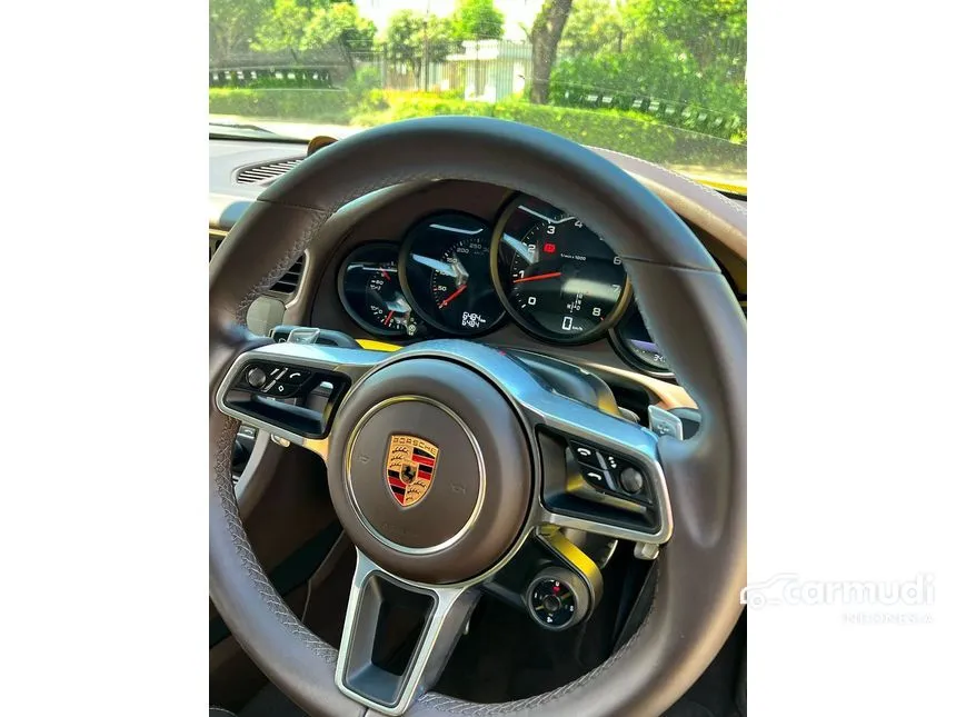 2018 Porsche 911 Carrera Coupe