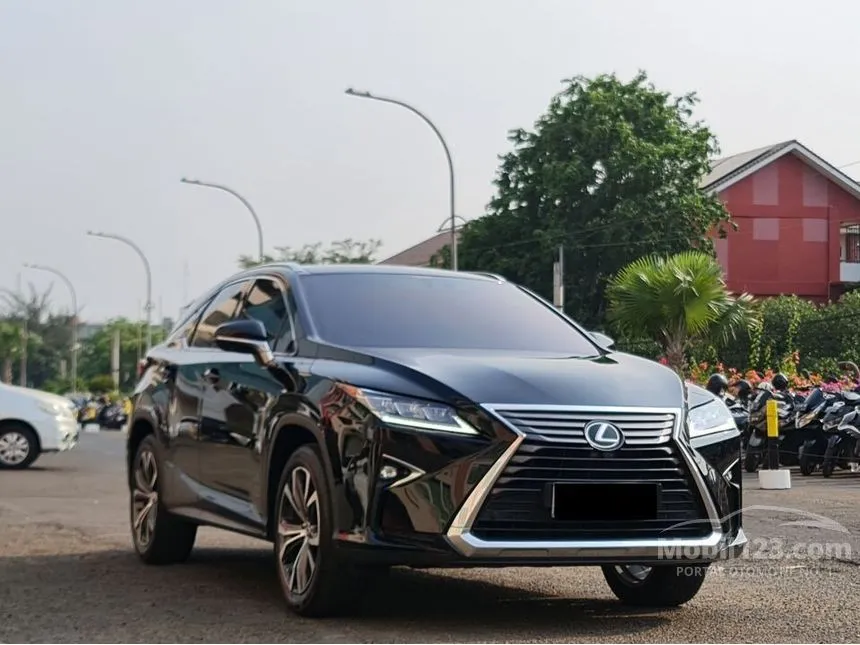 Jual Mobil Lexus RX300 2018 Luxury 2.0 di DKI Jakarta Automatic SUV Hitam Rp 775.000.000