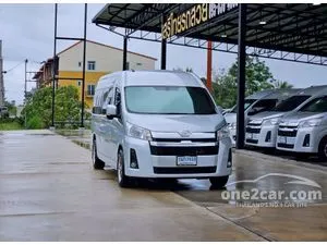 2020 Toyota Commuter 2.8 Van