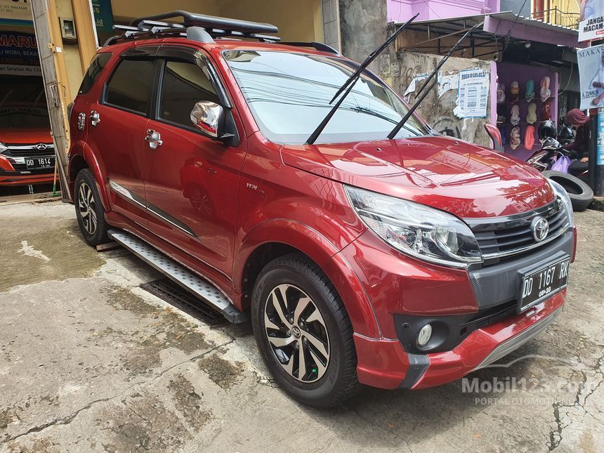 Toyota rush 2015