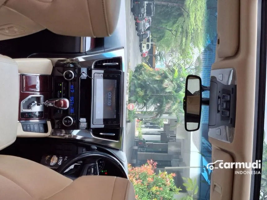 2017 Toyota Alphard G MPV