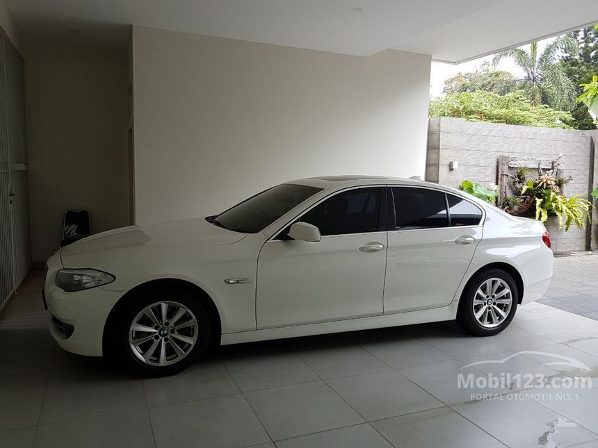 Jual Mobil  BMW 520d 2013 F10 Facelift 2 0 Diesel  Sedan  2 0 