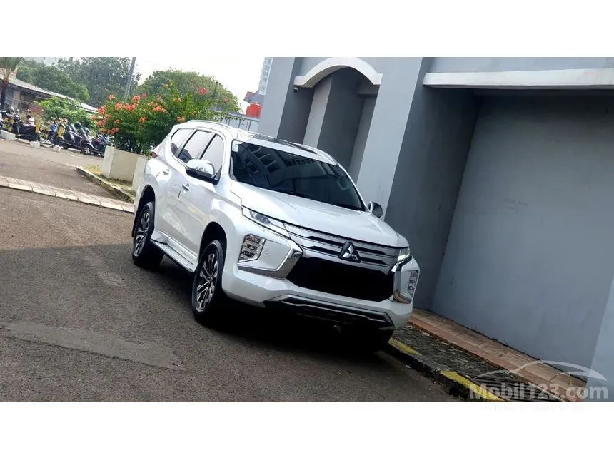 2023 Mitsubishi Pajero Sport Dakar 4x2 SUV