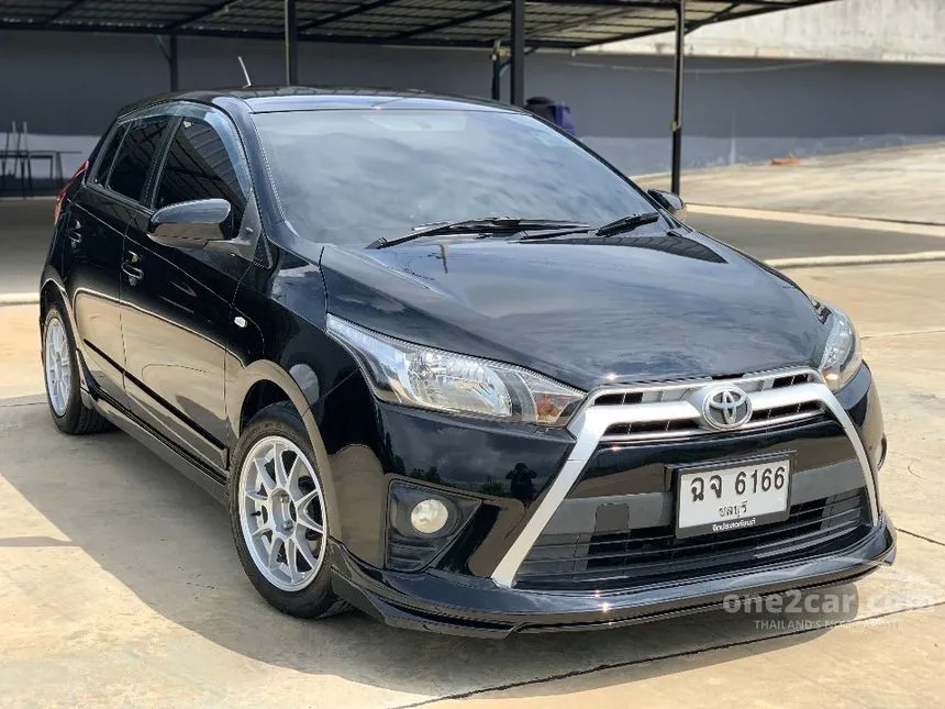 2014 Toyota YARIS E Hatchback