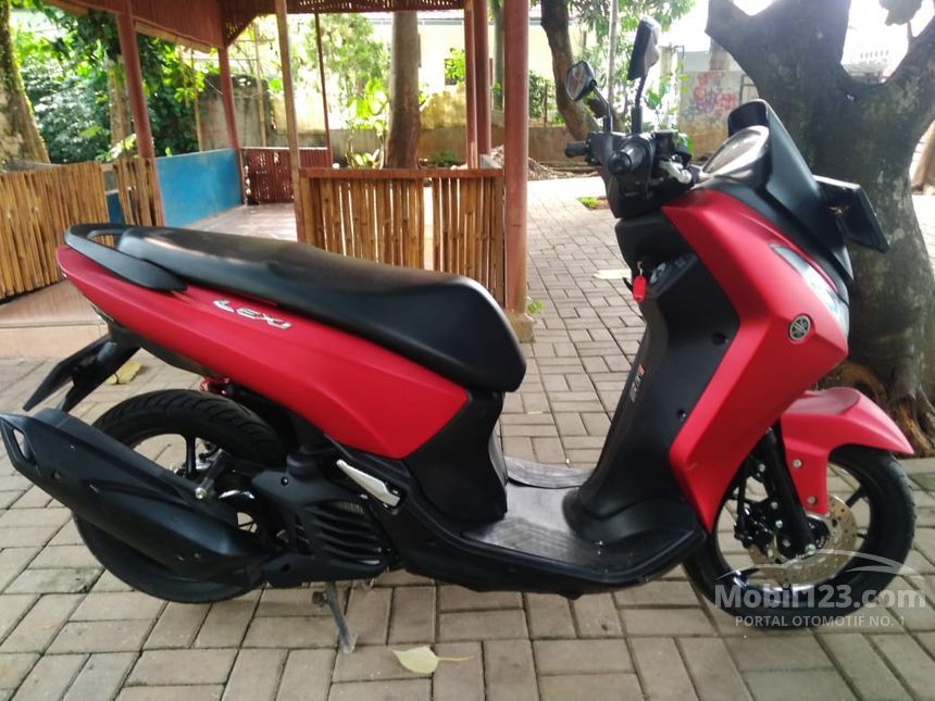 Jual Motor Yamaha Lexi 2019 0 1 di Jawa Barat Automatic Jual Motor Yamaha Lexi 2019 0 1 di Jawa Barat Automatic