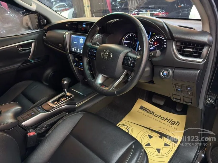 2022 Toyota Fortuner GR Sport 4X2 SUV