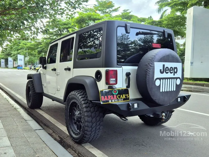 2014 Jeep Wrangler Rubicon Unlimited 4 Door SUV
