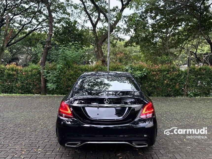2019 Mercedes-Benz C300 AMG Line Sedan