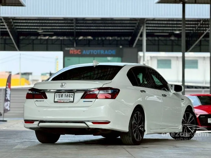 2017 Honda ACCORD Hybrid TECH Sedan