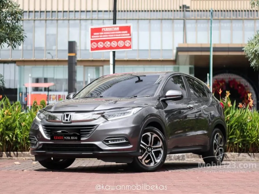 Jual Mobil Honda HR