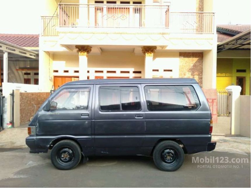 1991 Daihatsu Zebra MPV Minivans