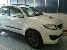 2015 Toyota Fortuner 2,5 trd vnt diesel matic bandung
