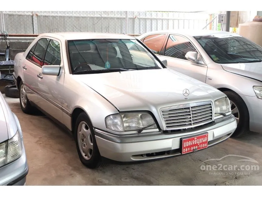 1994 Mercedes-Benz C220 Elegance Sedan