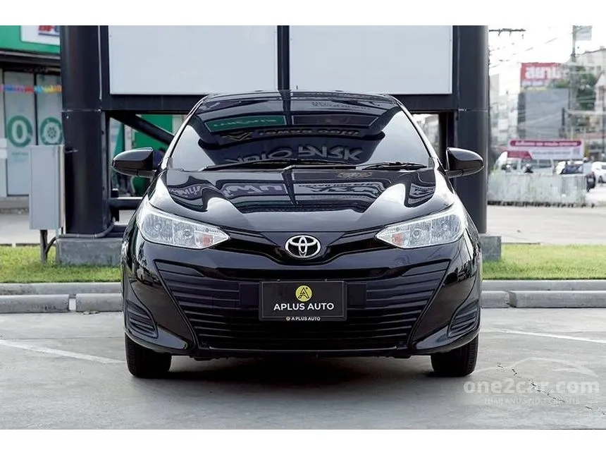 2017 Toyota Yaris Ativ J Sedan